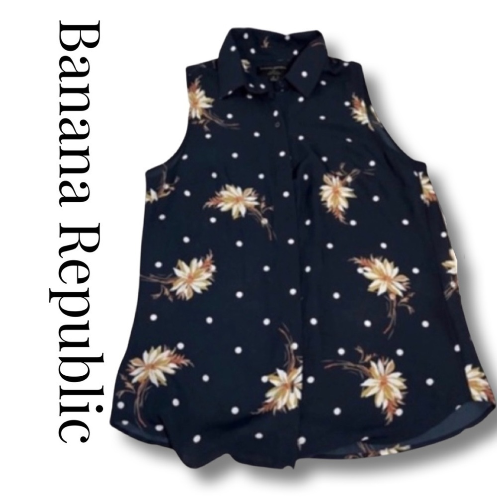 BANANA REPUBLIC FACTORY Small Button Down Floral Dot Blouse